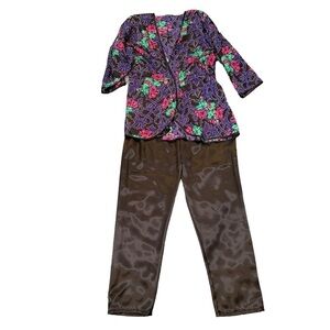 Vintage Lucie Ann II 22 piece pajama set floral paisley print